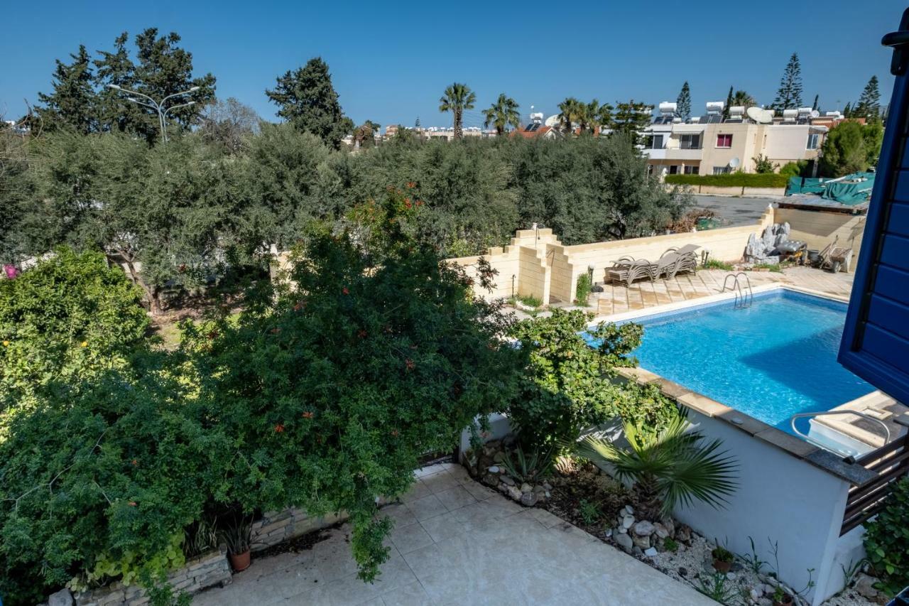 Townhouse By The Sea Pirate Harbor Apartment Paphos ภายนอก รูปภาพ